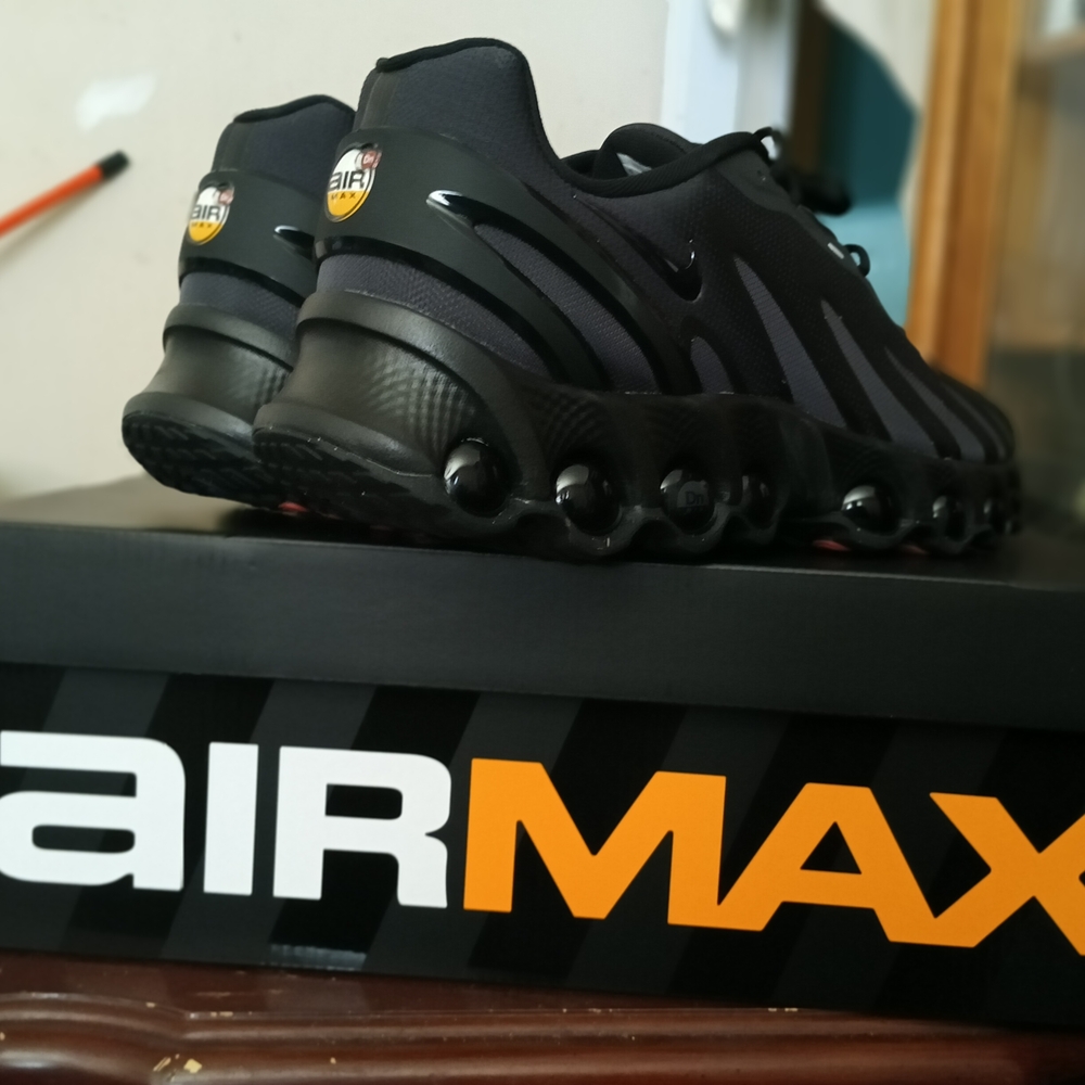 Nike Black Sneakers with Futuristic Design - Picture 3 of 5